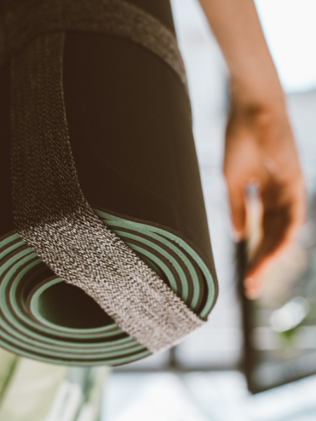 green yoga mat for deep core strengthening
